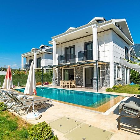 4 Bedroom Holiday Villa In Hisaroenue Oeluedeniz- Gold Rose Фетхіє Екстер'єр фото