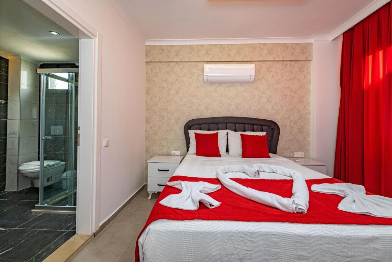 4 Bedroom Holiday Villa In Hisaroenue Oeluedeniz- Gold Rose Фетхіє Екстер'єр фото