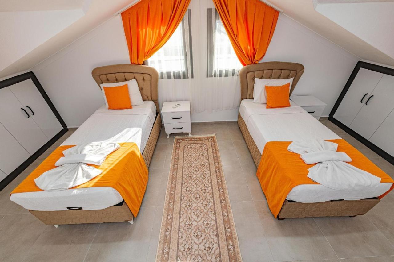 4 Bedroom Holiday Villa In Hisaroenue Oeluedeniz- Gold Rose Фетхіє Екстер'єр фото