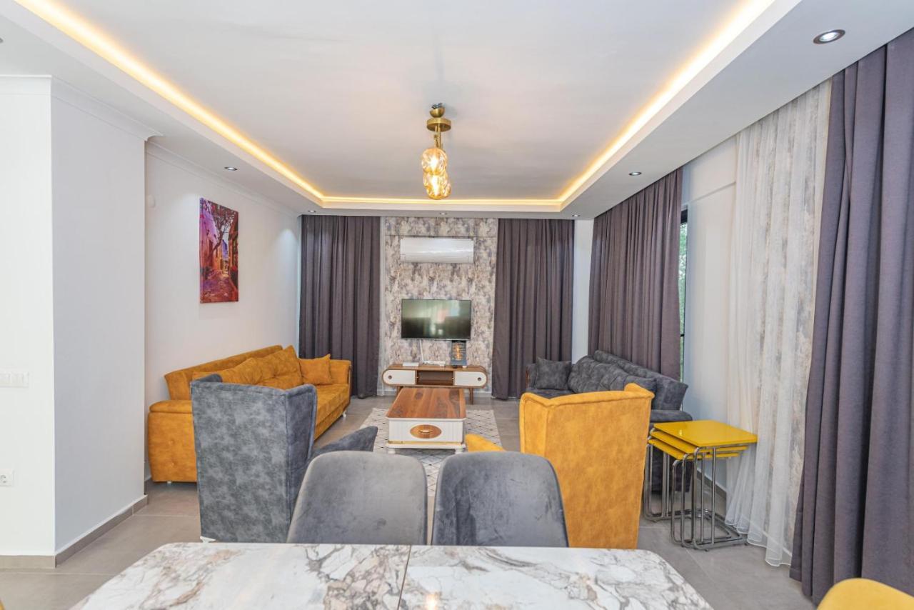 4 Bedroom Holiday Villa In Hisaroenue Oeluedeniz- Gold Rose Фетхіє Екстер'єр фото