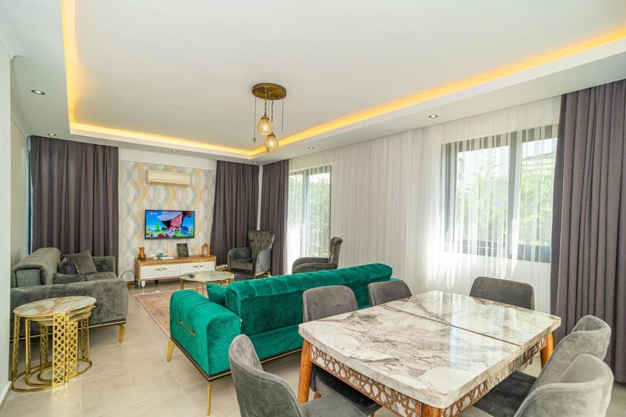 4 Bedroom Holiday Villa In Hisaroenue Oeluedeniz- Gold Rose Фетхіє Екстер'єр фото